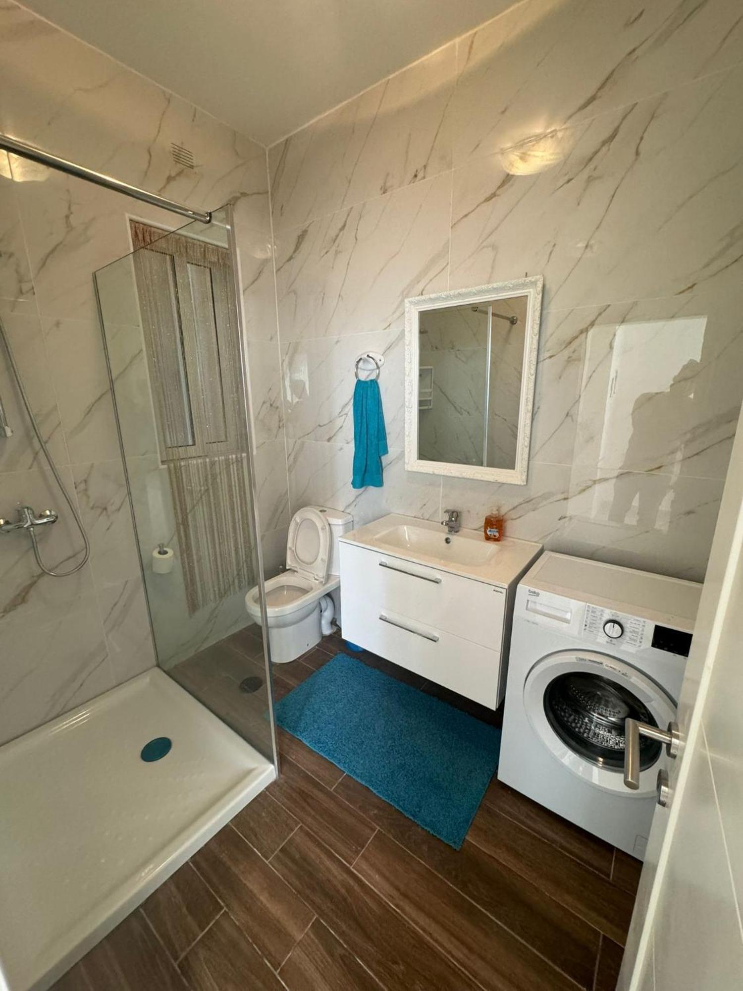 Victoria Modern Apartment ภายนอก รูปภาพ